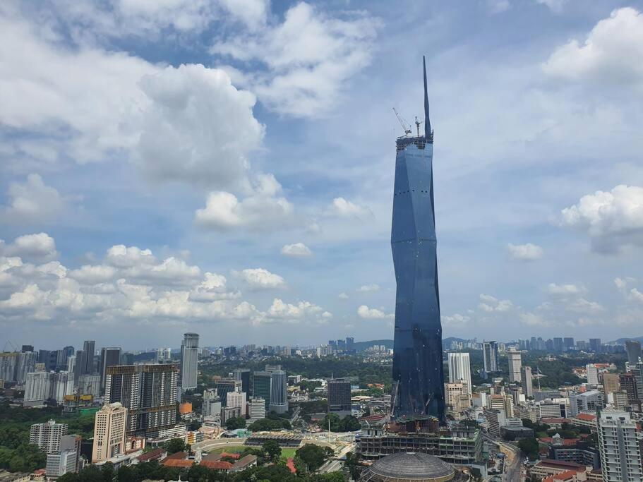 Infinity Pool/ Lucentia Bbcc, Near Lalaport, Pnb118, Klcc Apartment Куала Лумпур Екстериор снимка